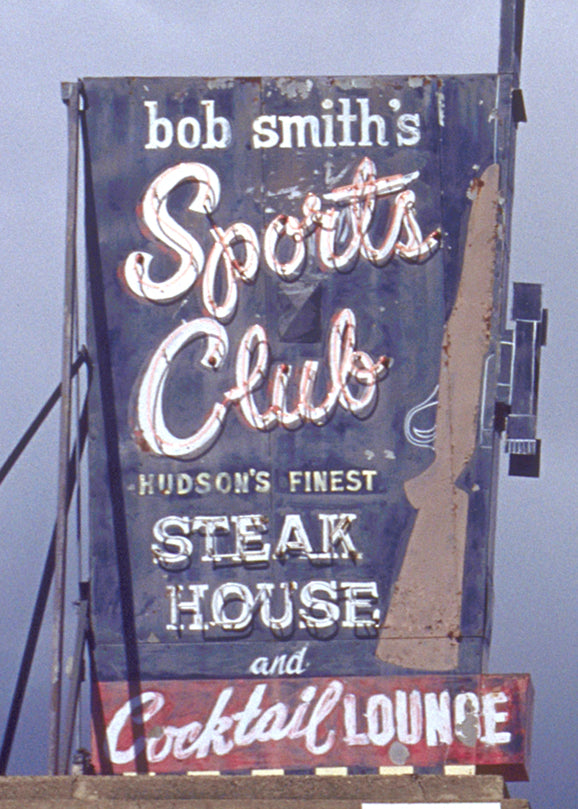 Bob Smith's Sports Club Magnet