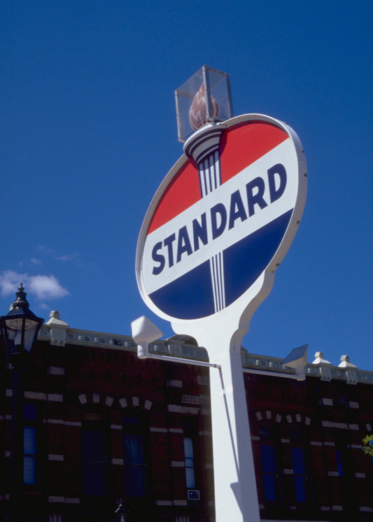 Standard sign (in color) Magnet